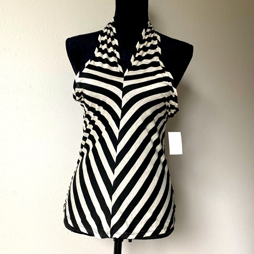 Black + White Chevron Stripe Halter Top - Charlotte Russe